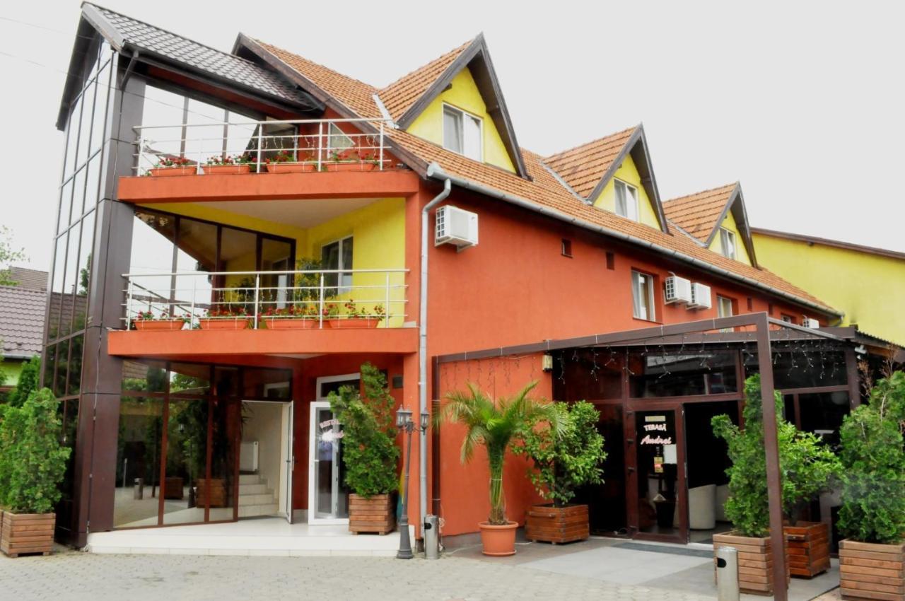 Hotel Andrei Cîmpia Turzii Buitenkant foto